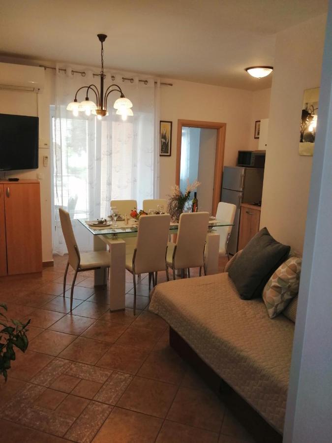 Apartments Villa Nona Umag Exterior foto