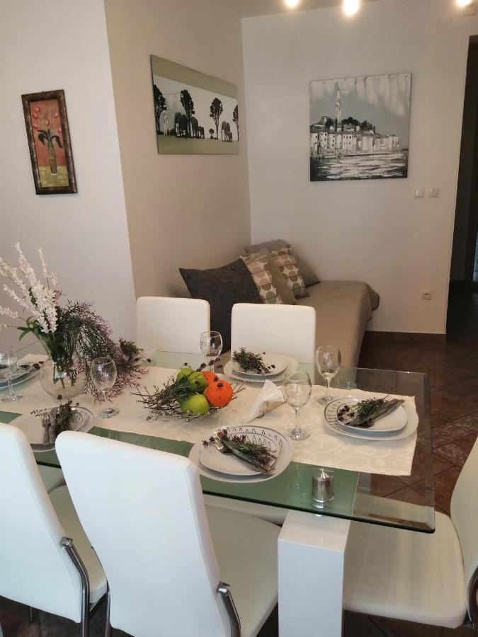 Apartments Villa Nona Umag Exterior foto