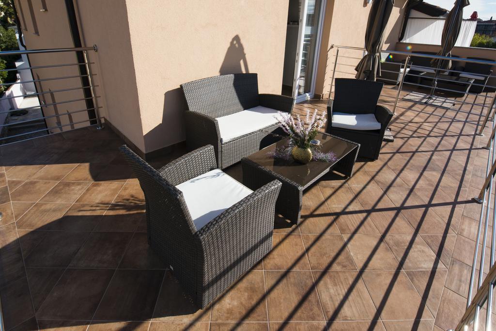 Apartments Villa Nona Umag Exterior foto