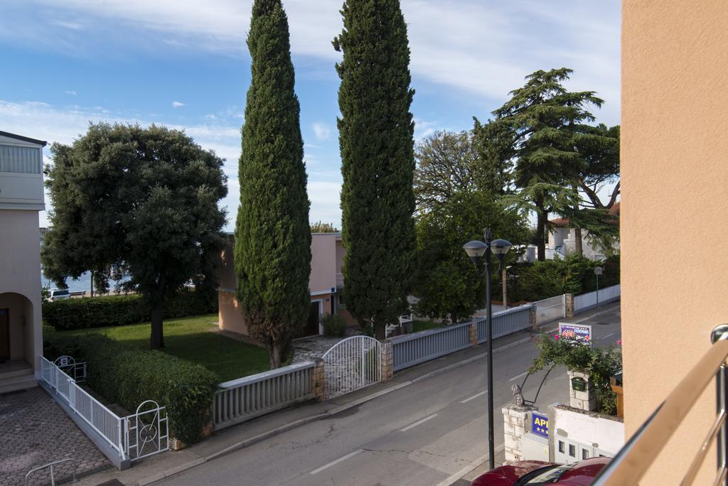 Apartments Villa Nona Umag Exterior foto